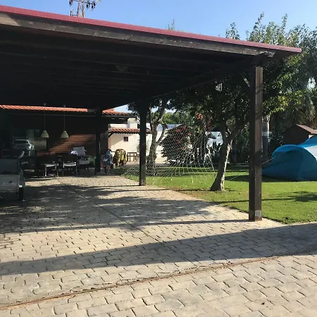 El Campito 아파트
